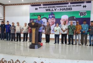 Masyarakat Gunung Mas Antusias Hadiri Deklarasi Dukungan Willy-Habib