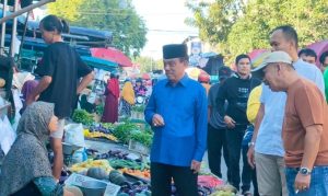 Pedagang Pasar Tradisional Sambut Positif Kunjungan Cagub Kalteng Abdul Razak