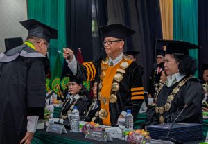 Universitas Palangka Raya Wisuda 684 Lulusan di Penghujung 2024