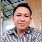 Jalan Rusak Hambat Mobilitas Warga