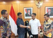 Fairid Naparin Jadi Kepala Daerah Pertama Penggerak Program Genting Nasional