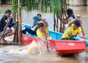 Di Balik Permainan Besei Kambe, Tersimpan Kisah Warisan dan Harapan