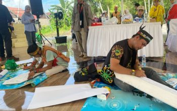 Kreativitas Peserta Warnai Ajang Lukis Talawang FBIM