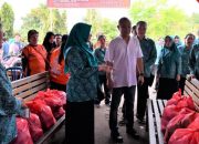 TP PKK Barsel Salurkan Bantuan Banjir dan Dirikan Dapur Umum untuk Warga