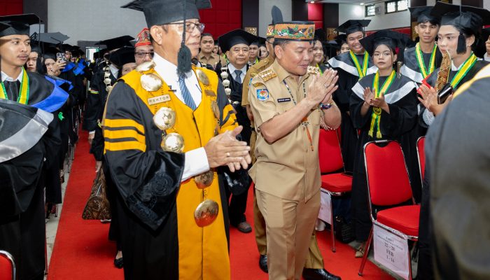 UPR Perkuat Misi Satu Rumah Satu Sarjana