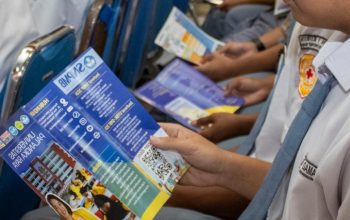 Pemprov Kalteng Gratiskan Seragam Siswa Baru SMA, SMK, dan SKH