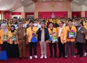 Gubernur Kalteng Beri Bantuan Sembako untuk 2.325 Mahasiswa UPR yang Siap KKN di Pelosok
