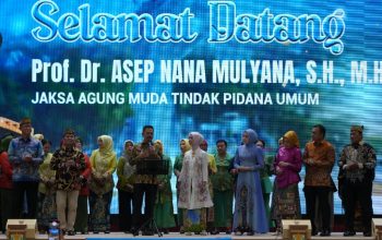 Pisah Sambut Kajati Kalteng, Tongkat Estafet Diserahkan