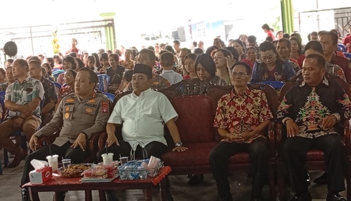 Perayaan HUT Perdana Gereja Ekklesia Diwarnai Kebersamaan
