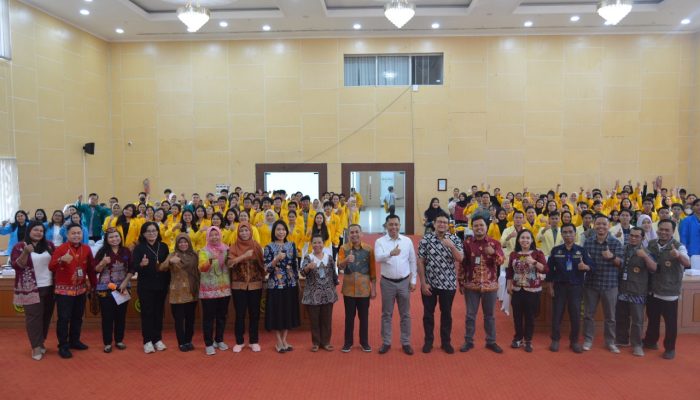 Lebih dari 200 Mahasiswa Ramaikan Seminar Kreativitas Nasional di UPR