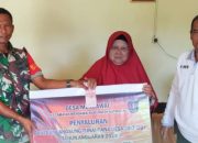 Babinsa Koramil 1019-01/Klk Dampingi Penyaluran BLT di Desa Mendawai, Pastikan Berjalan Lancar dan Tepat Sasaran