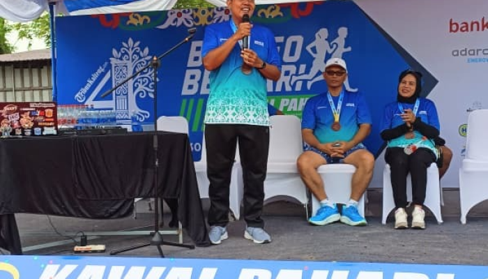 Fun Run OJK Kalteng Warnai Bulan Inklusi Keuangan 2025