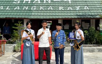 Kemenkeu Mengajar Hadir di SMAN 4 Palangka Raya Bangun Pemahaman APBN Siswa