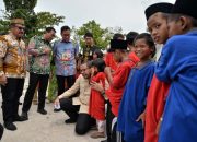 KSP RI Qodari Kagumi Semangat Belajar Siswa Sekolah Rakyat Palangka Raya
