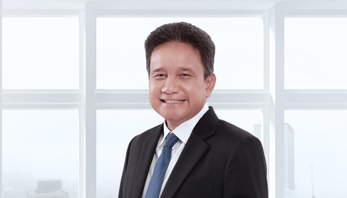 Wakil Ketua Dewan Komisioner OJK Mirza Adityaswara Menyatakan Pengunduran Diri Dari Jabatannya