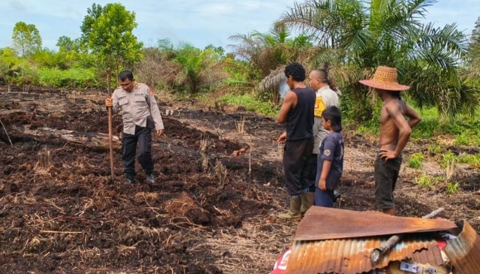Polsek Pahandut Kawal Persiapan Tanam Jagung, Dukung Program Ketahanan Pangan Nasional