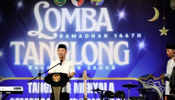 Eddy Raya Samsuri Lepas Peserta Bagarakan Sahur Buntok Meriah