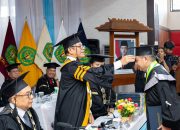 Rektor UPR Ingatkan Lulusan Hadapi Tantangan Global Dinamis