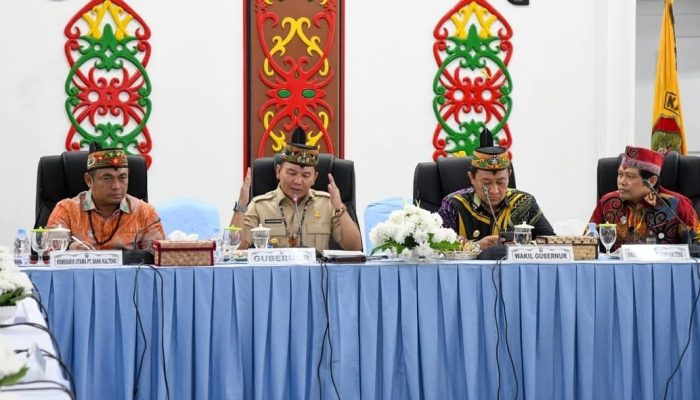 Gubernur Tekankan Peningkatan Layanan, Bank Kalteng Diminta Utamakan Etika dan Profesionalitas