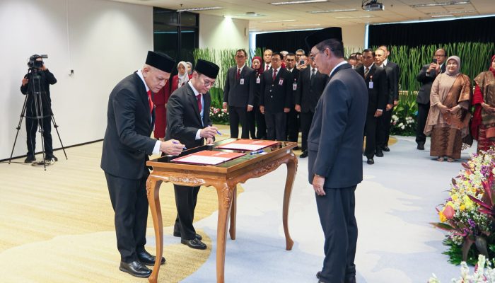 Pelantikan Pejabat Baru Perkuat Transformasi Organisasi OJK