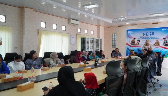 OJK Kalteng Perkuat Literasi Keuangan Penerima Manfaat