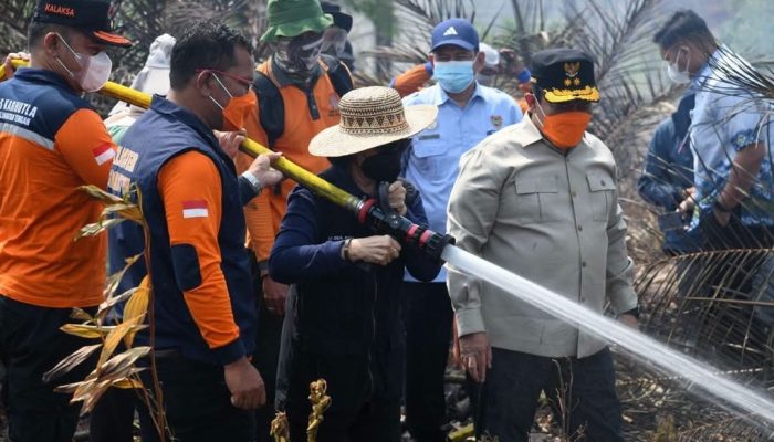 Wagub Kalteng Turun Langsung Pantau Karhutla, Pastikan Penanganan di Lapangan Berjalan Maksimal