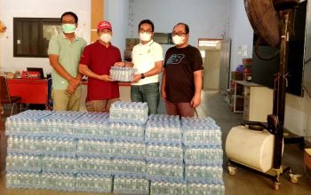 DPK KORPRI Barito Utara Salurkan Air Mineral untuk Petugas