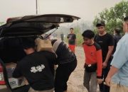 PWI Kalteng Bagikan Suplemen untuk Relawan Pemadam Karhutla
