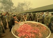Sinergi Kalteng Sediakan Bantuan Pangan Bagi Relawan Karhutla