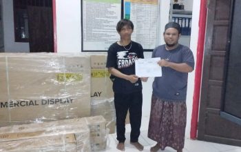 SMAN 5 Muara Teweh Dapat Bantuan Papan Interaktif Digital, Perkuat Transformasi Pembelajaran Berbasis Teknologi